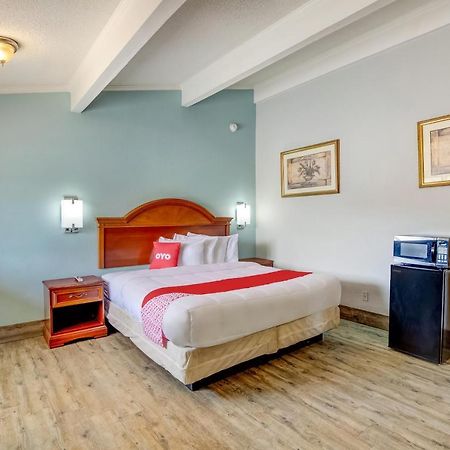 Oyo Hotel Lake Charles La I-10 Esterno foto