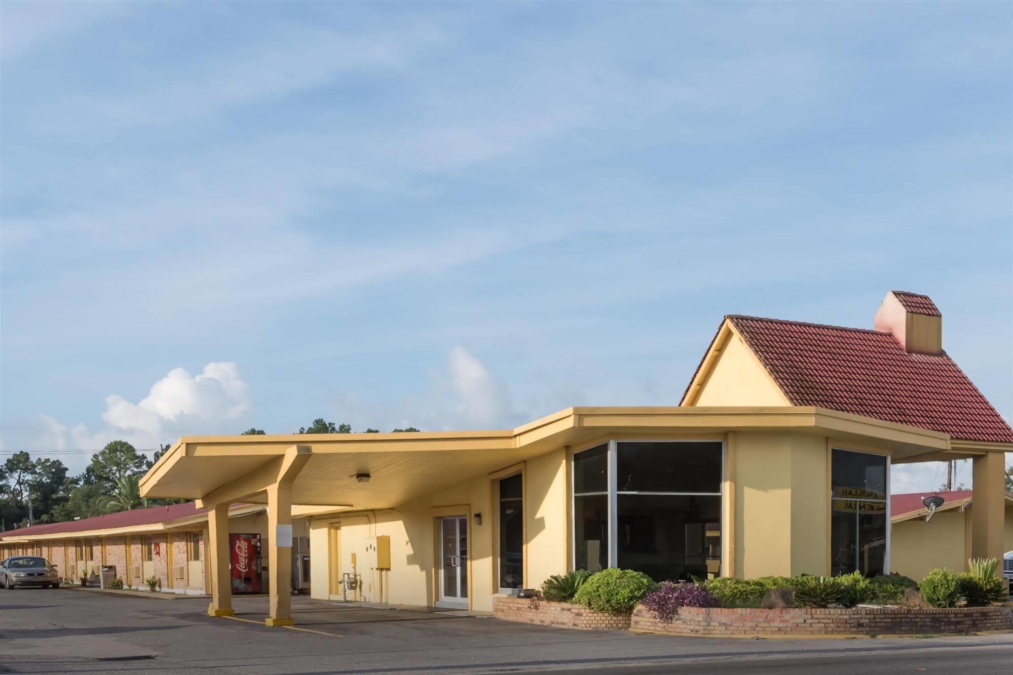 Oyo Hotel Lake Charles La I-10 Esterno foto