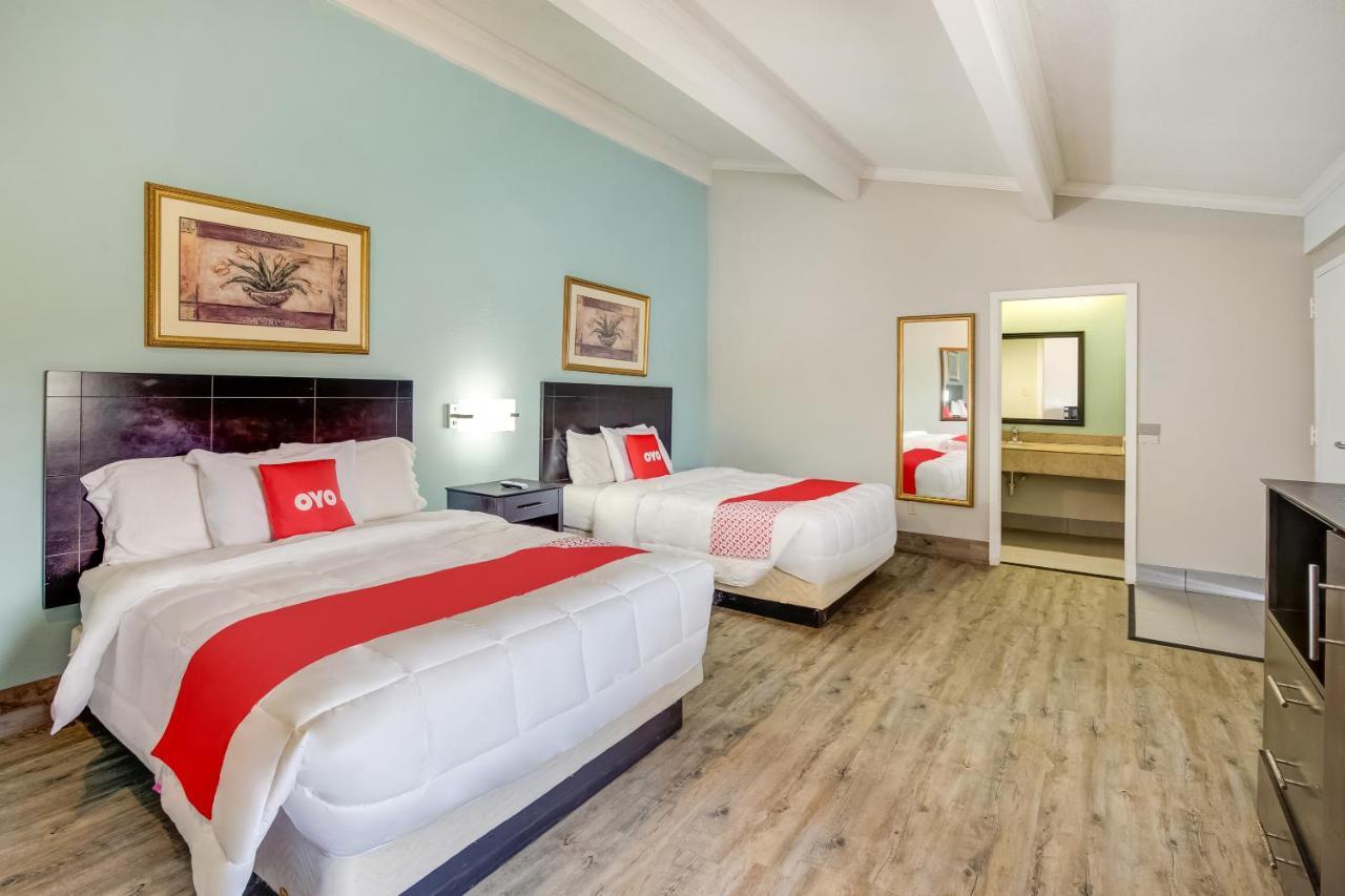 Oyo Hotel Lake Charles La I-10 Esterno foto